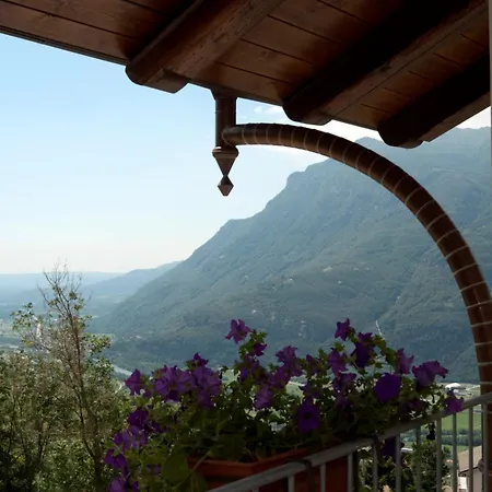 Il Falco E La Volpe Hotel 4*
