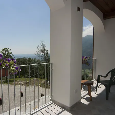 Il Falco E La Volpe ホテル