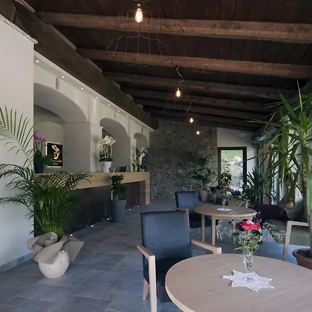 Il Falco E La Volpe Hotel